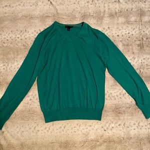 Banana Republic Cashmere blend v-neck sweater